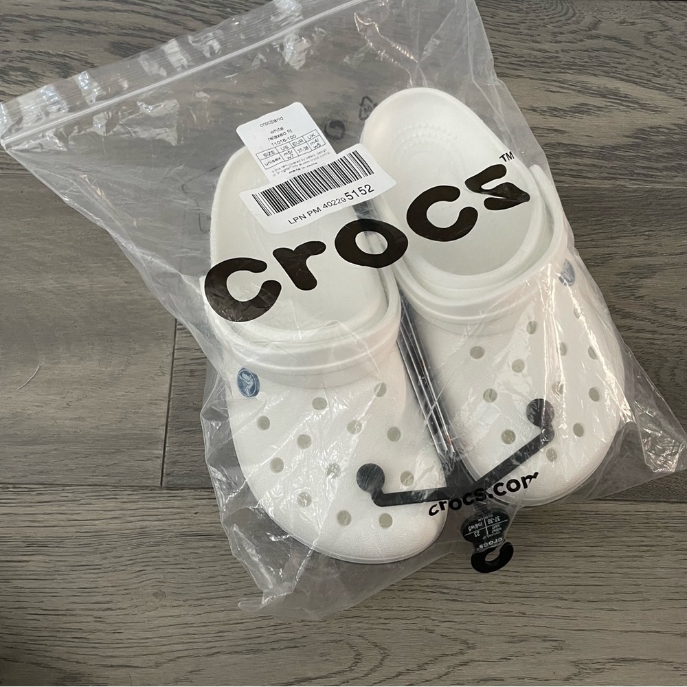 Crocs